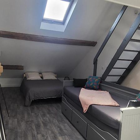 Appartement Plein De Charme Coignières Buitenkant foto